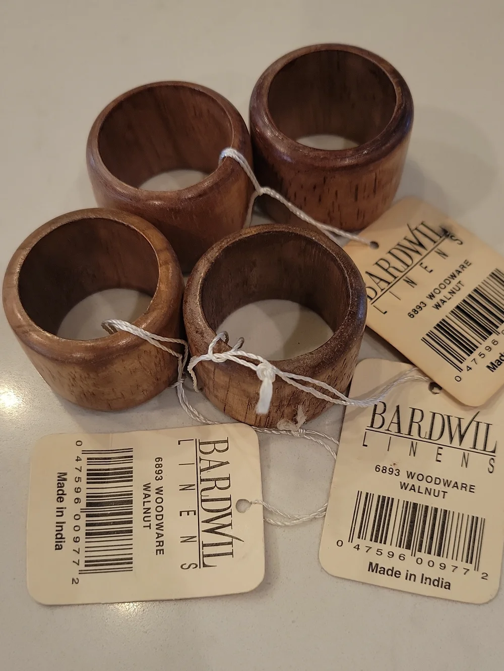New Bardwell Linen Walnut Napkin Rings